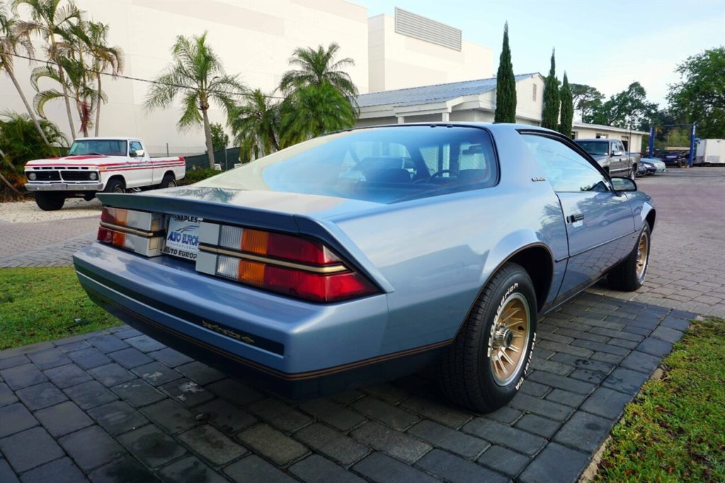 Chevrolet Camaro Berlinetta 