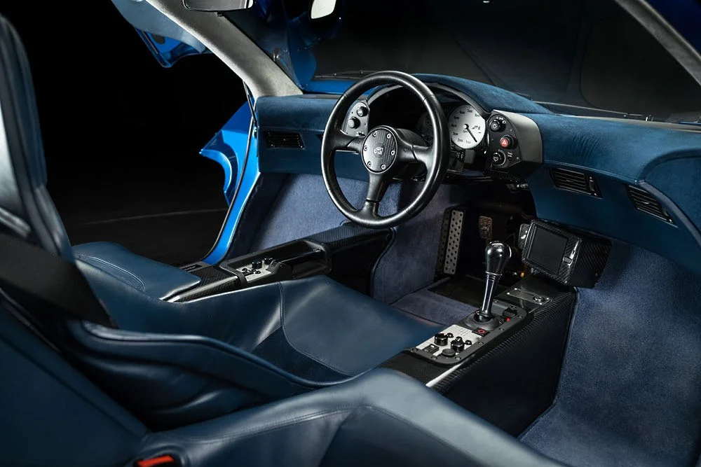 tesla przesuwana kierownica