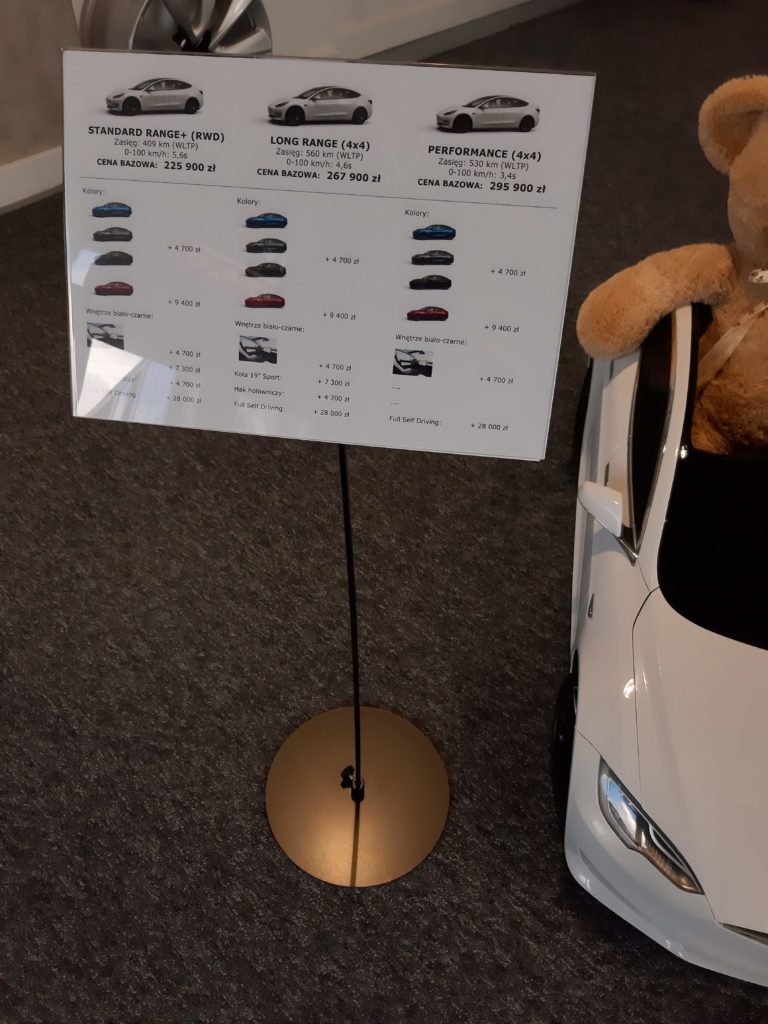 tesla salon warszawa 