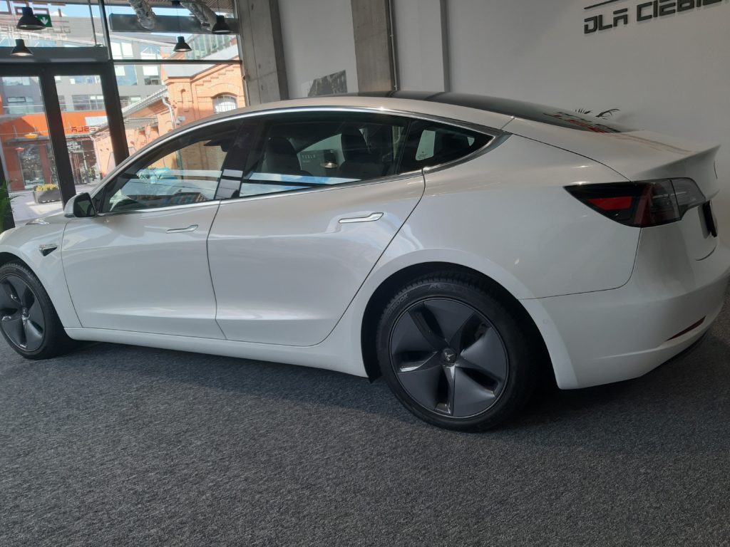 salon tesla warszawa 