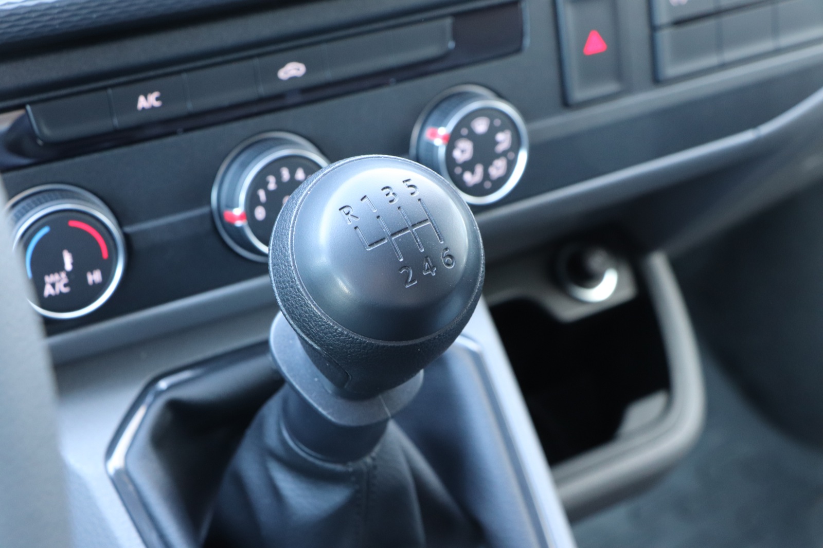 vw transporter test 