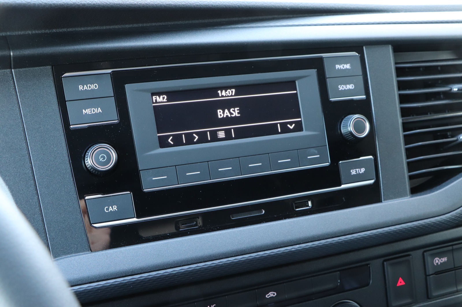 vw transporter test 