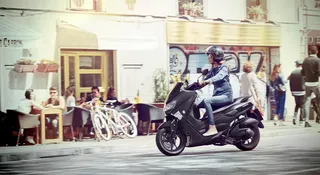 Rząd nie chce, żebym jeździł 125-tką. Mądrzejszych nie brakuje