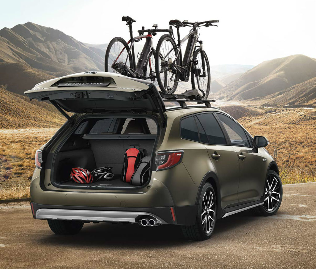 toyota corolla trek cena 