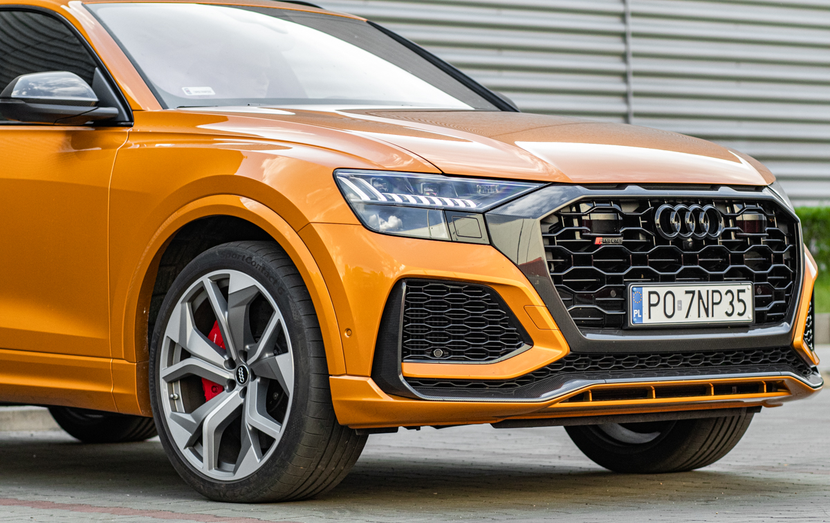 audi q9