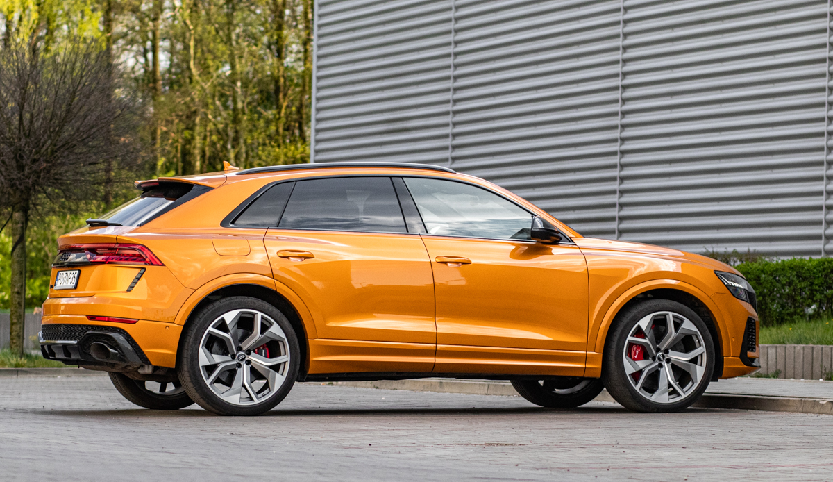audi rsq8 test 
