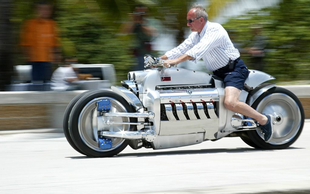 Dodge Tomahawk silnik 
