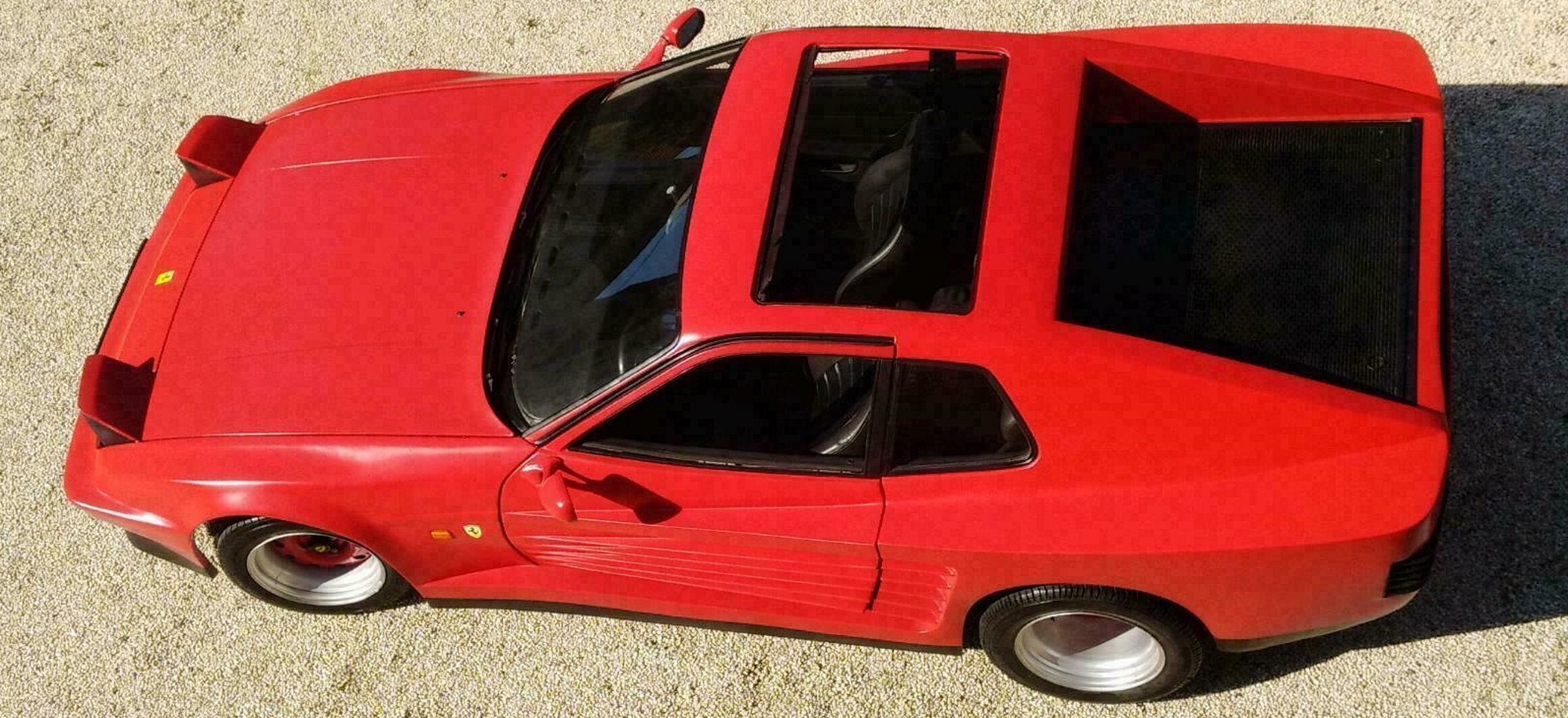 Ferrari Testarossa replika