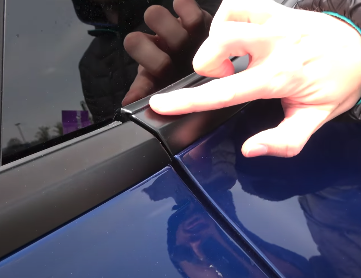 jakość wykonania tesla model y 