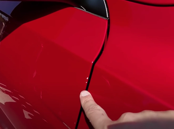 jakość wykonania tesla model y 