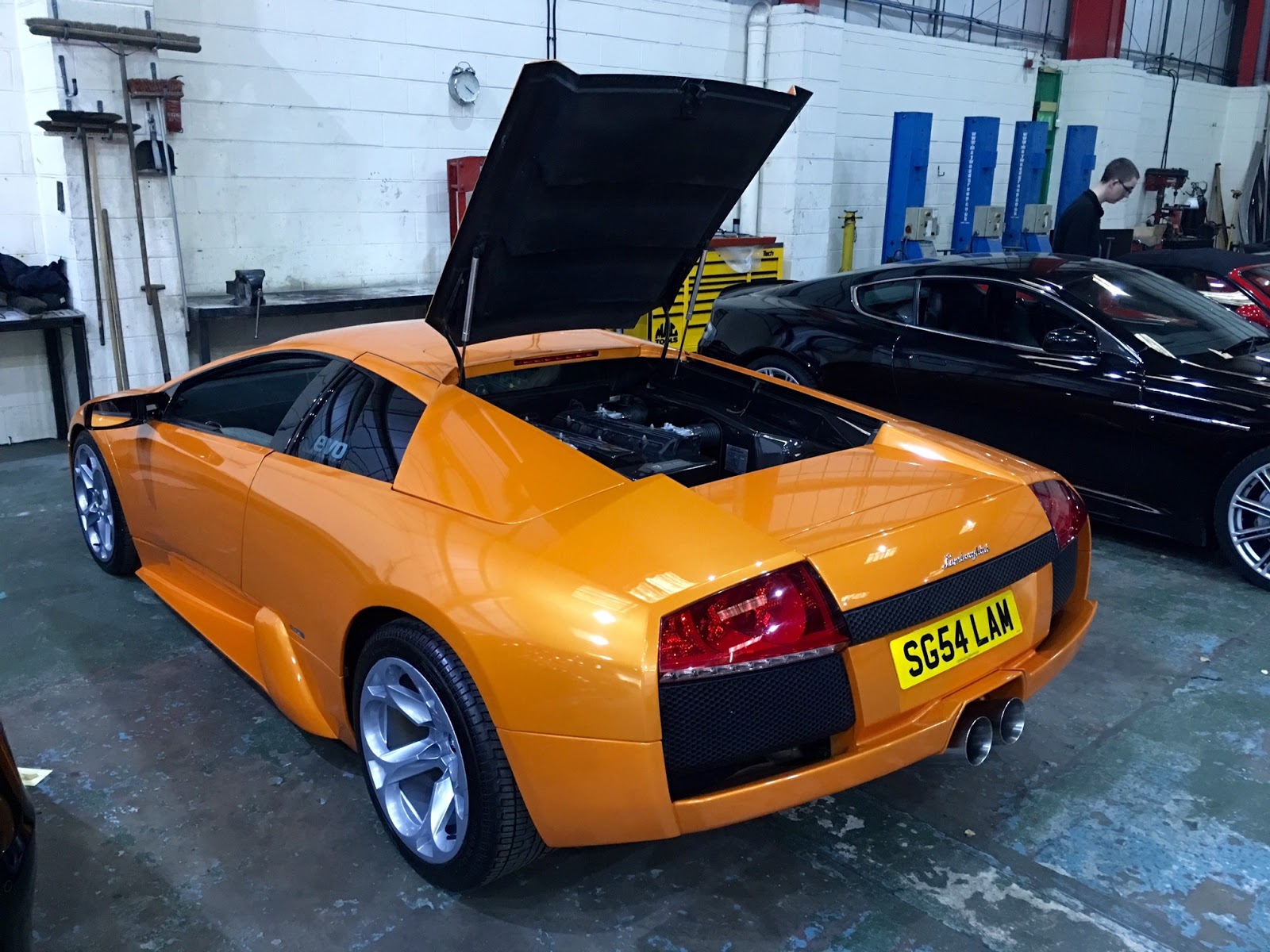 lamborghini koszty utrzymania 