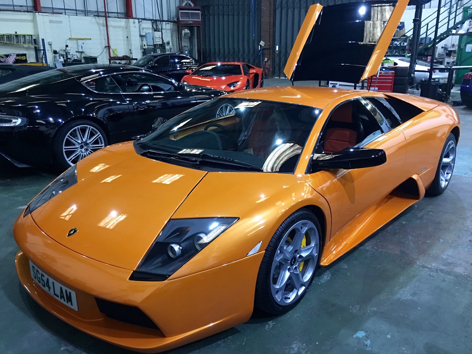 lamborghini koszty utrzymania