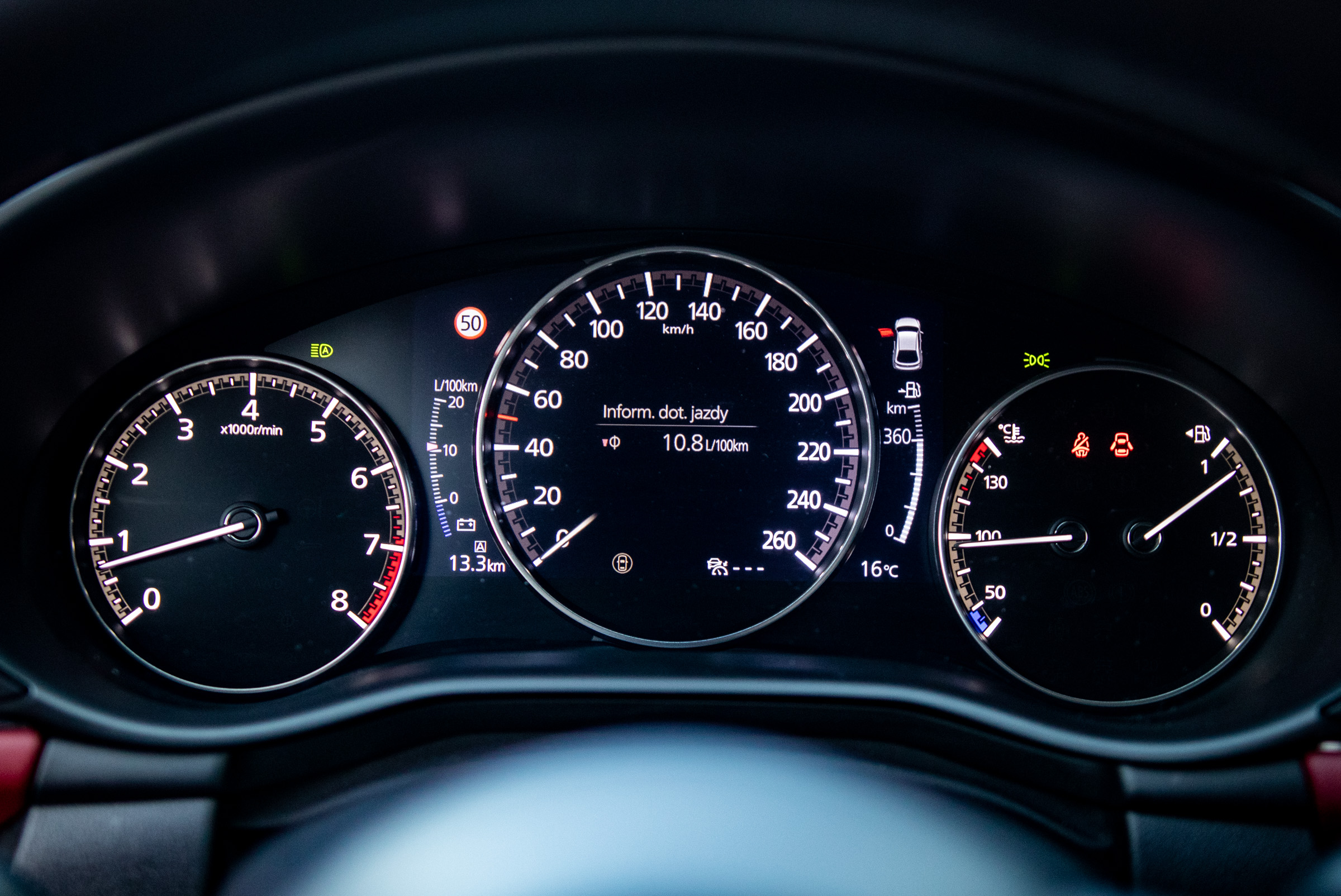 Mazda 3 Skyactiv X test 2020 