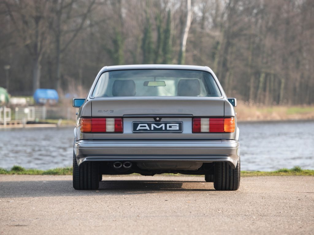Mercedes W126 AMG 