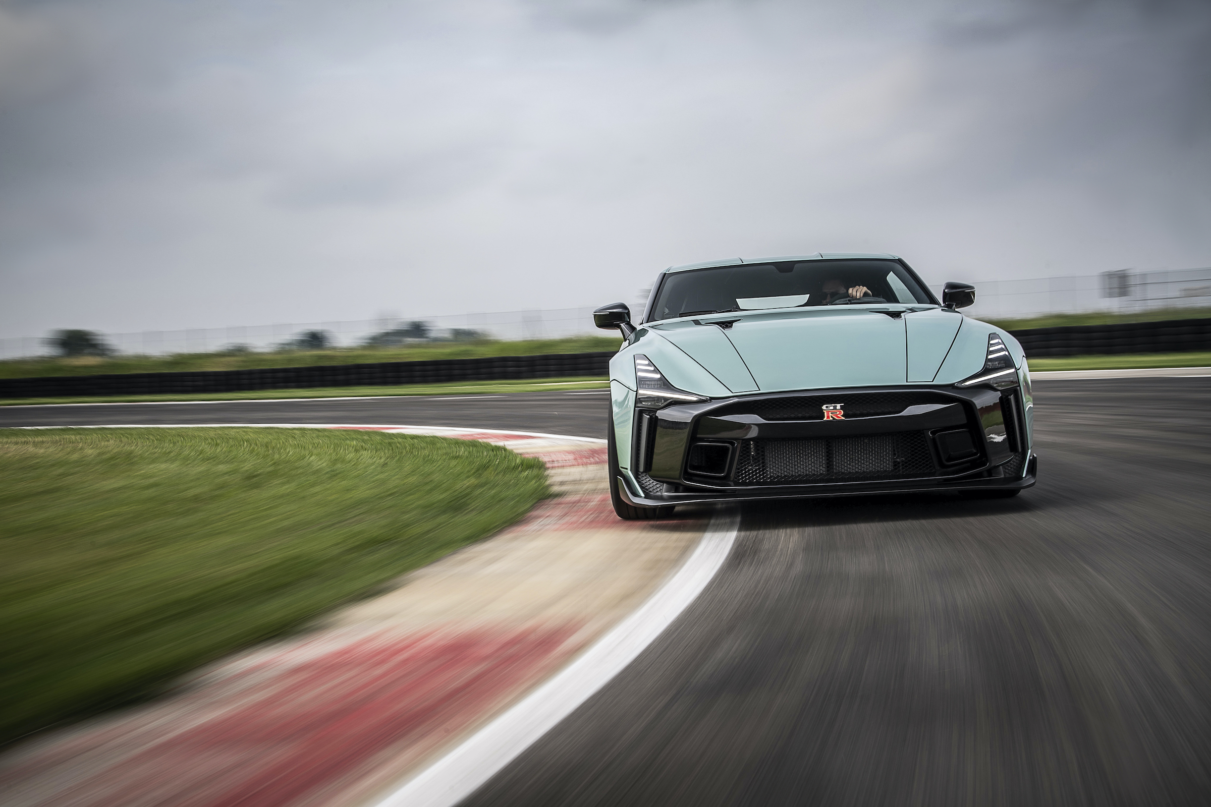 Nissan GT-R50 by Italdesign 