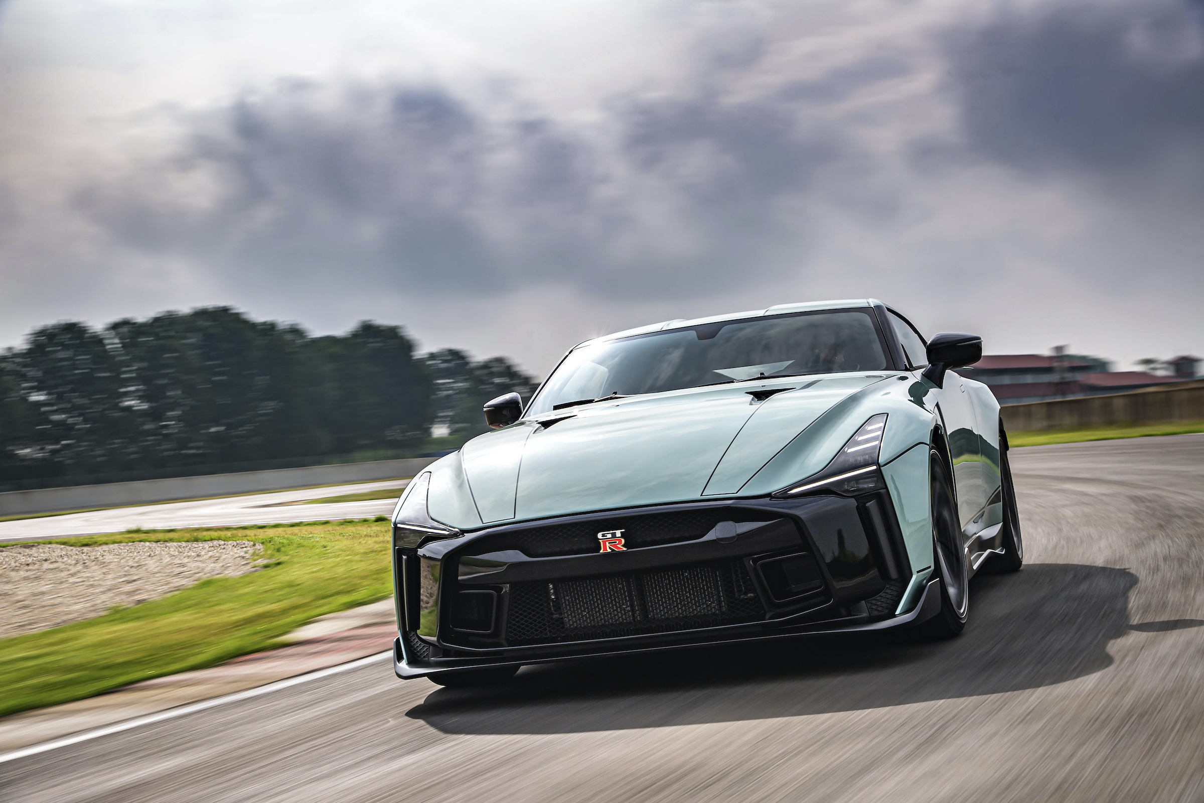 Nissan GT-R50 by Italdesign 
