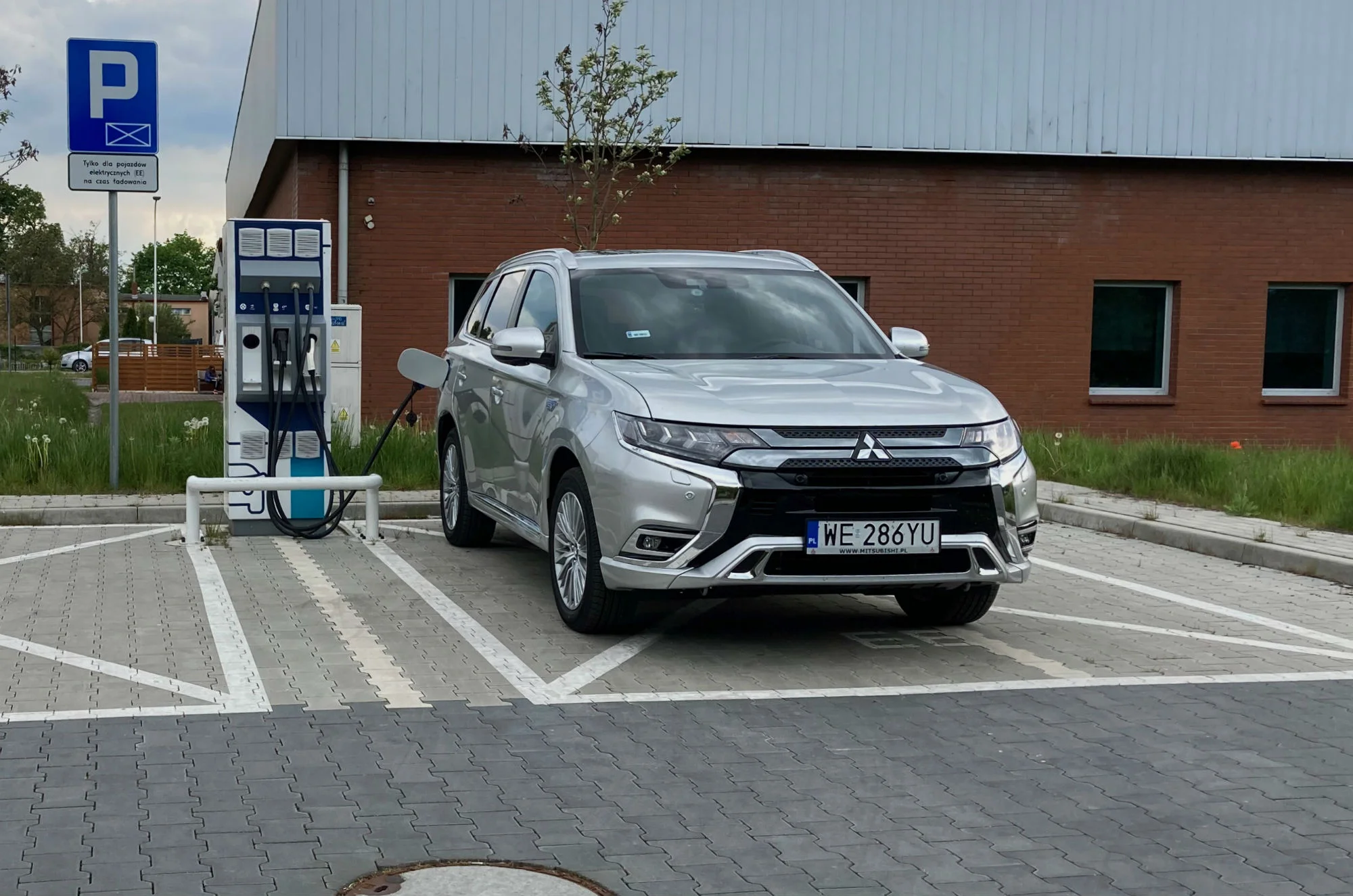 PHEV emisja CO2
