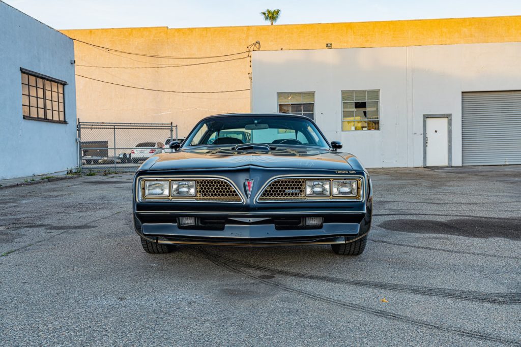 Pontiac Firebird Trans Am 