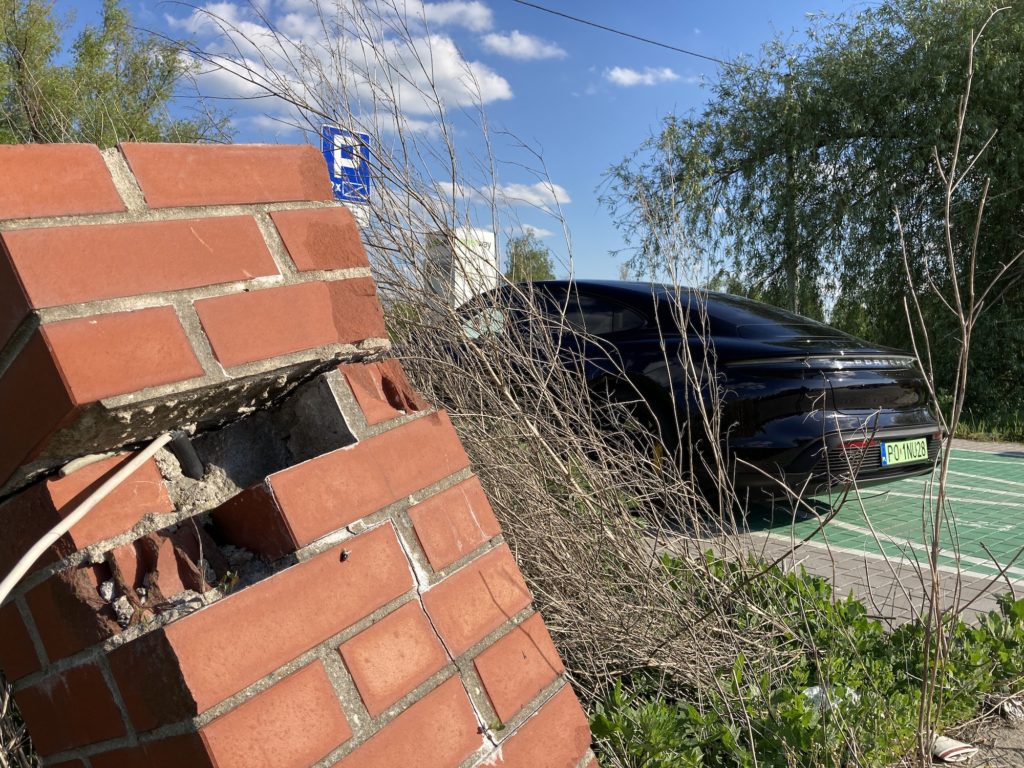 Porsche Taycan zasięg