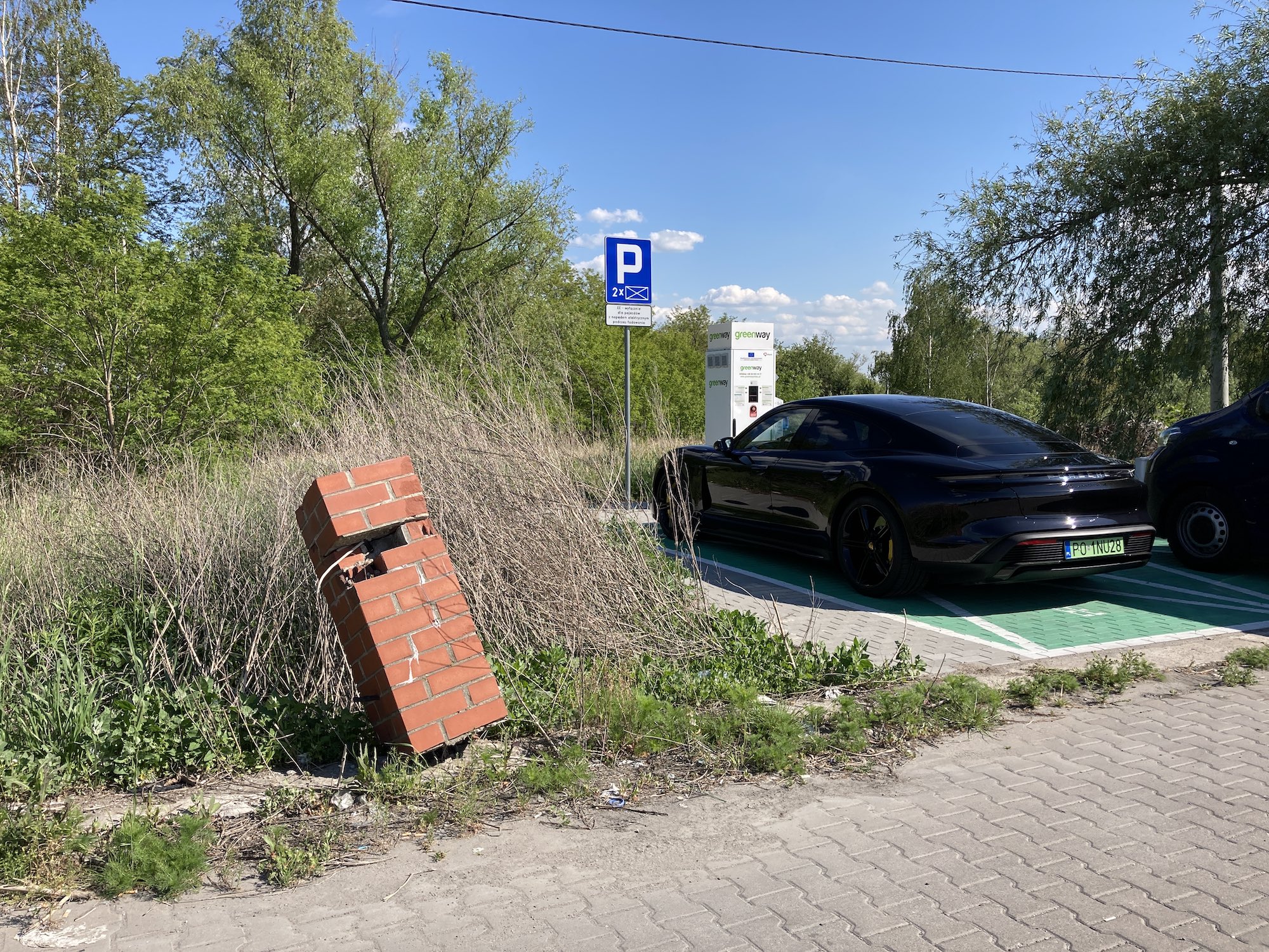 Porsche Taycan 