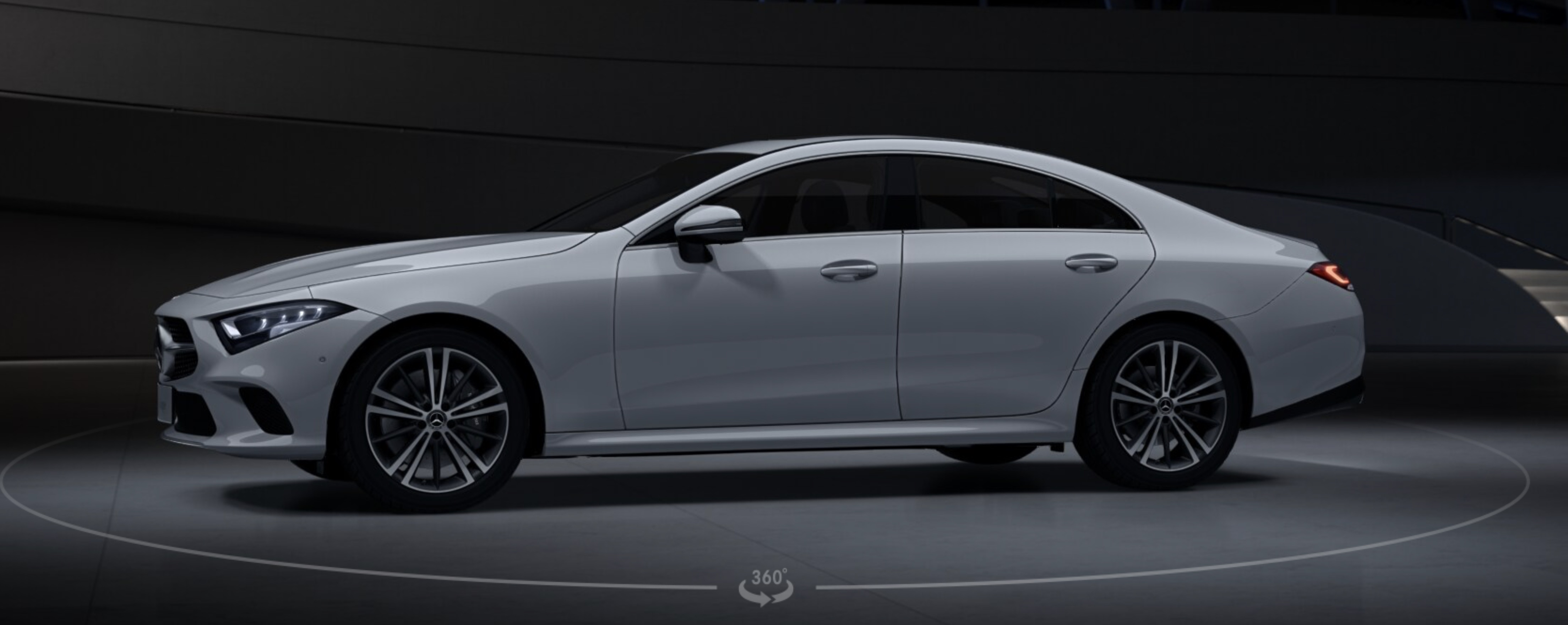 Oto Mercedes CLS z 1,5-litrowym silnikiem pod maską. Nie zdziwię się, jeśli kiedyś trafi i do Europy
