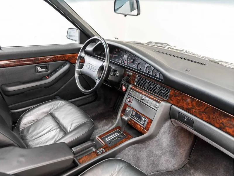Audi V8 quattro 