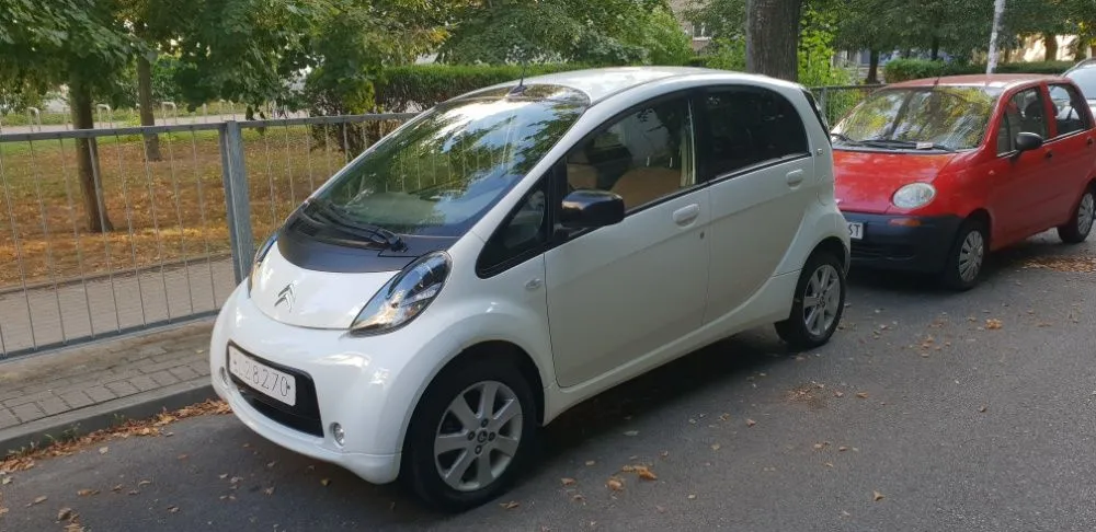 używane samochody elektryczne 