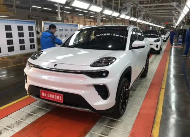 auta z chin 