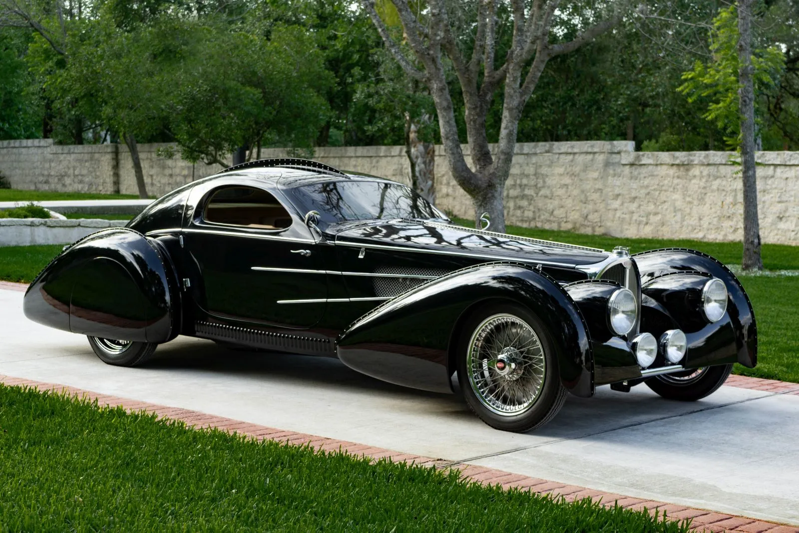 bugatti atlantic replika