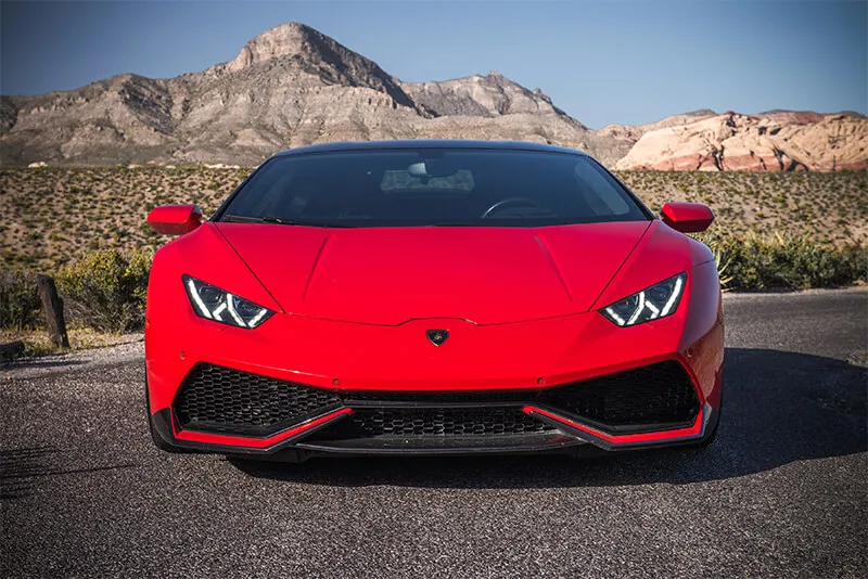 Wiemy kiedy zadebiutuje pierwsze elektryczne Lamborghini i hybrydy marki
