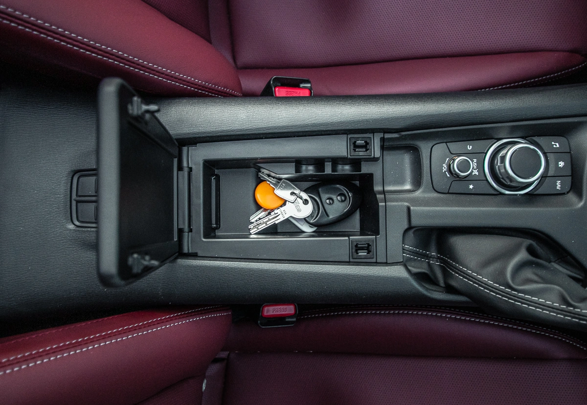 Mazda MX5 100th Anniversary 