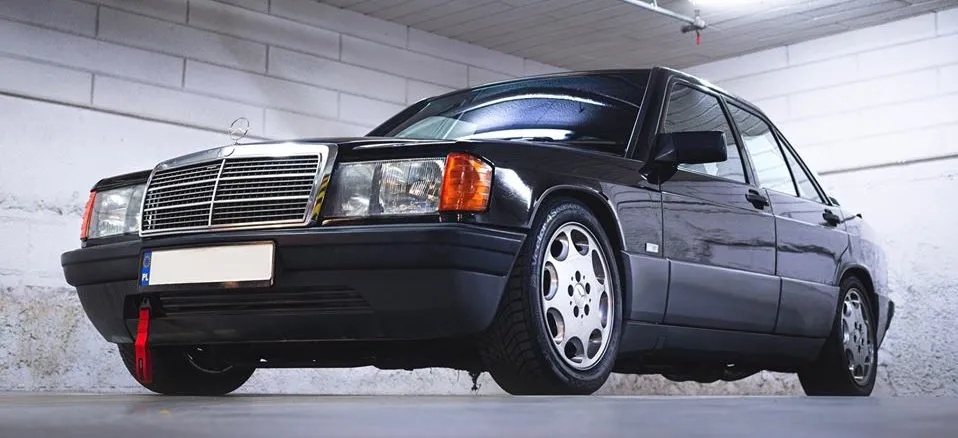 mercedes 190 v8