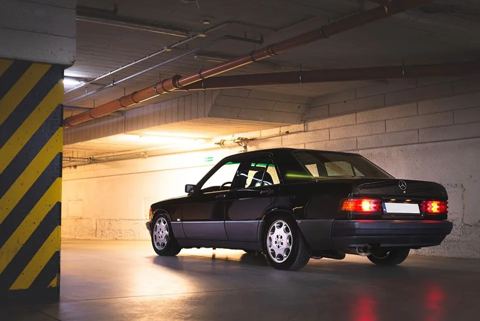 mercedes 190 v8