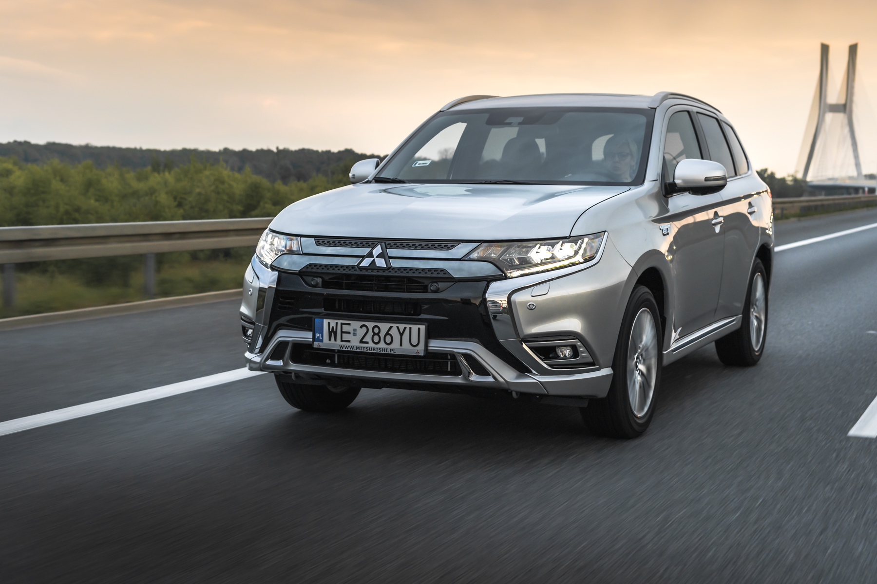 Mitsubishi Outlander PHEV test