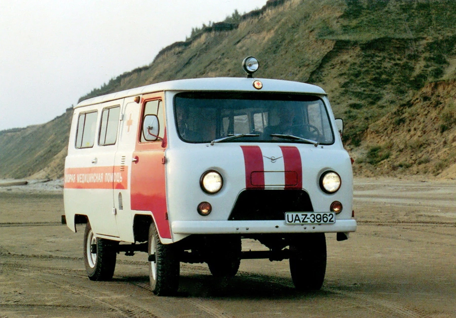 uaz 452 buchanka