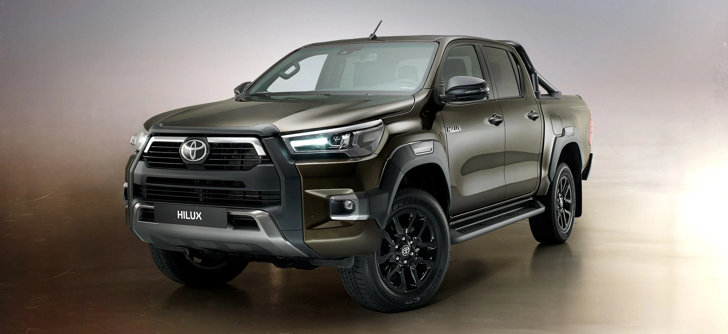 Toyota Hilux lifting