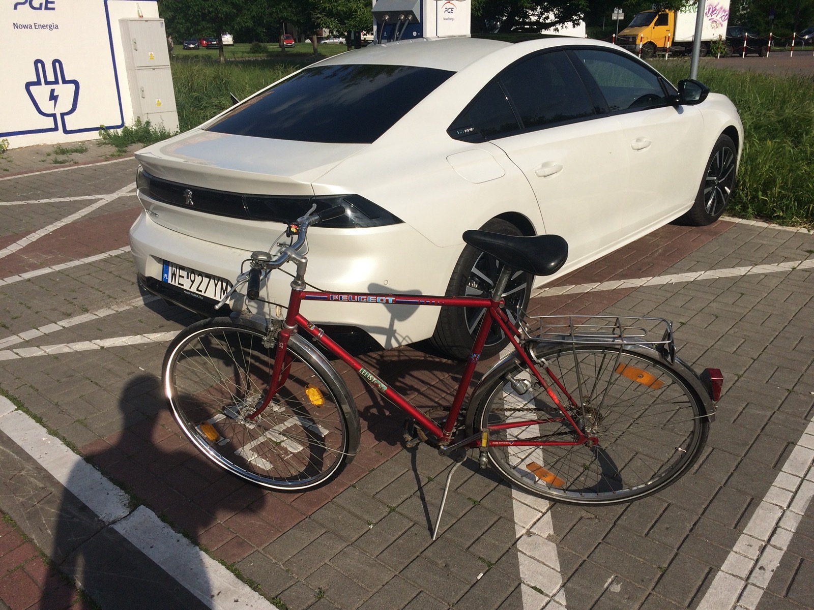 ładowarki elektryczne warszawa