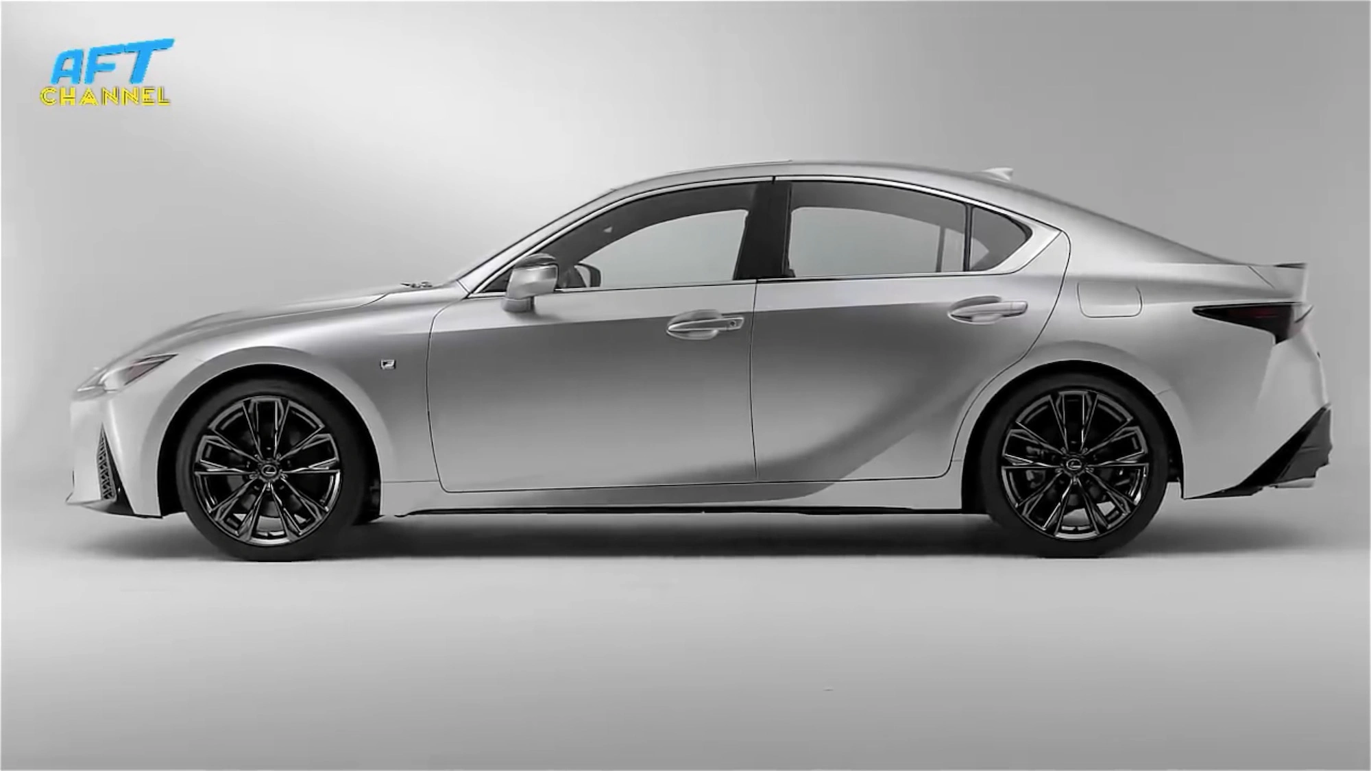 Nowy Lexus IS