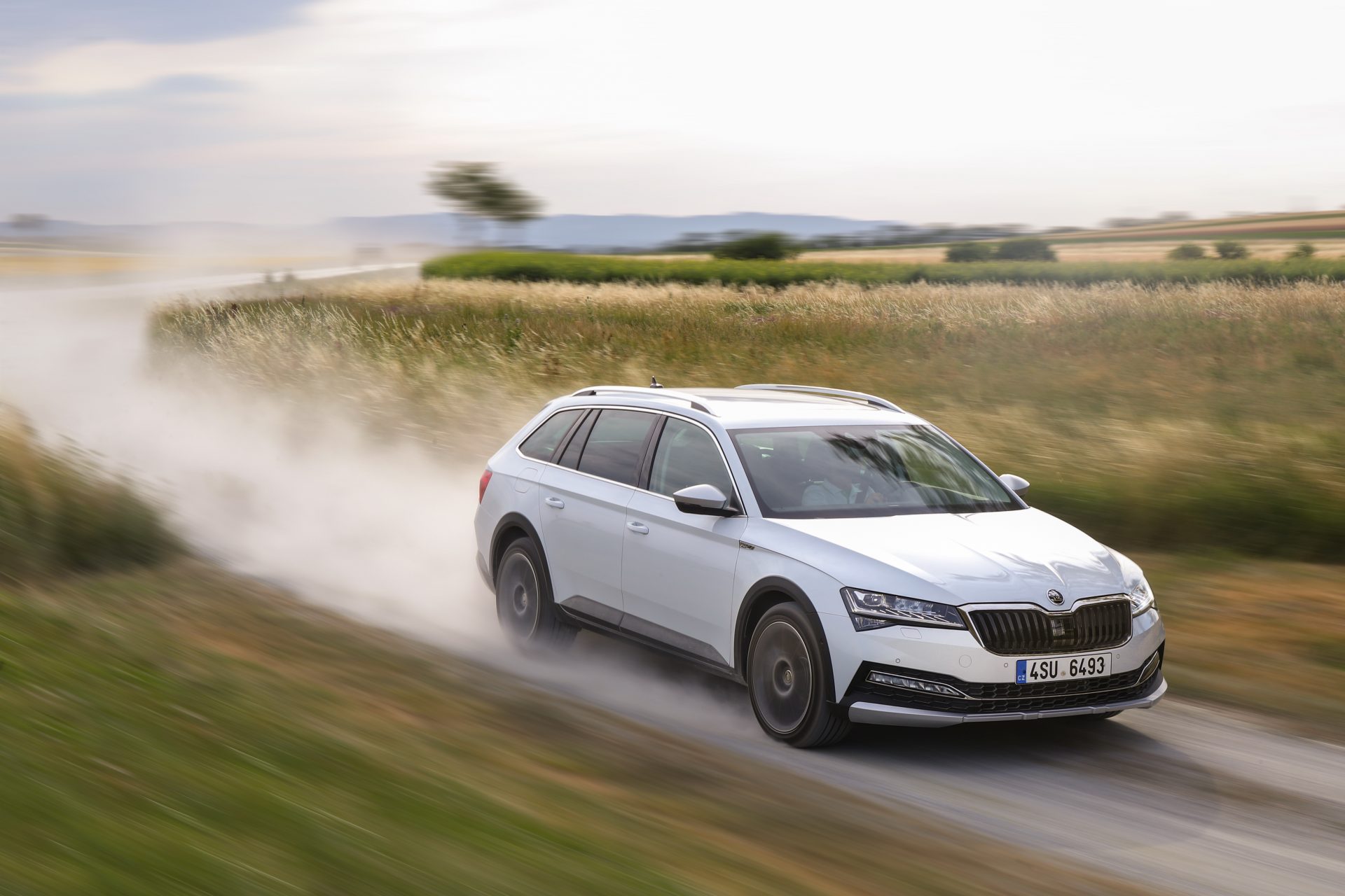 nowa skoda superb 