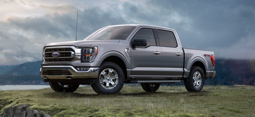 Ford F-150 lifting 
