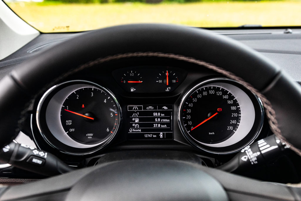 opel astra diesel test 2020 