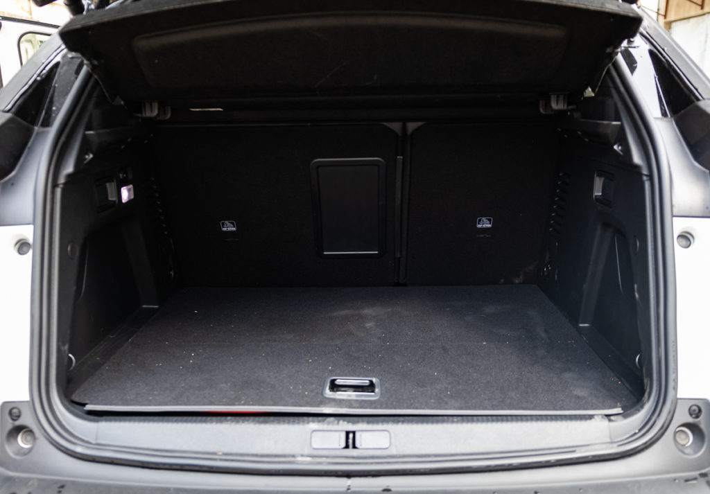 peugeot 3008 hybrid 2020 test 