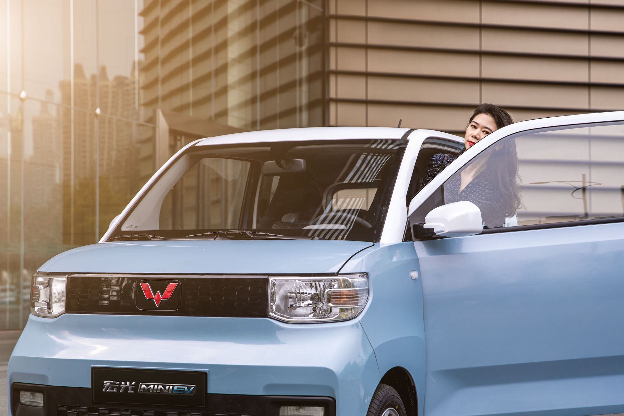Wuling Hongguang cena