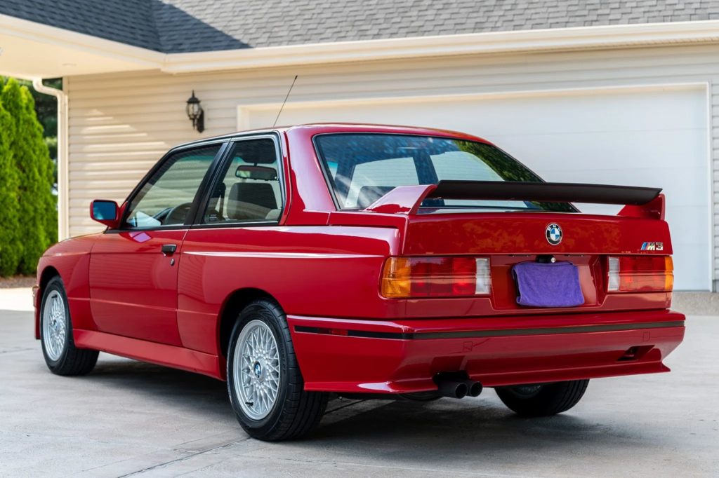 BMW M3 E30 