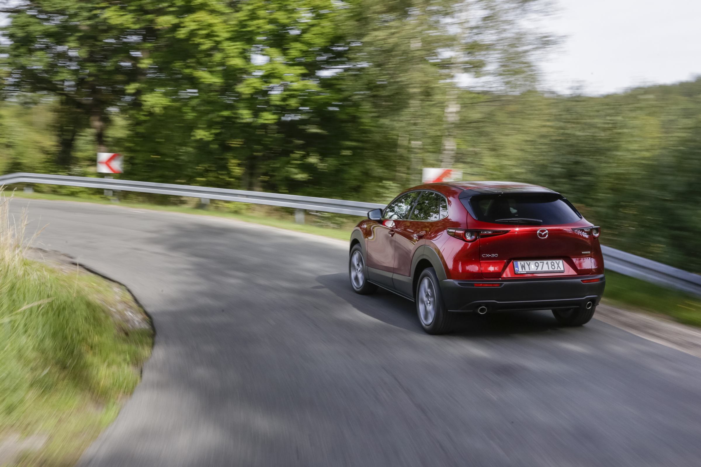 mazda cx-30 wyposażenie 