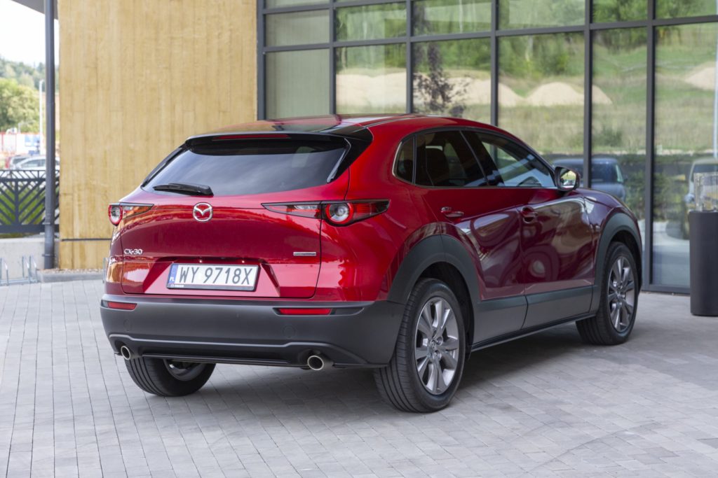 mazda cx-30 wyposażenie