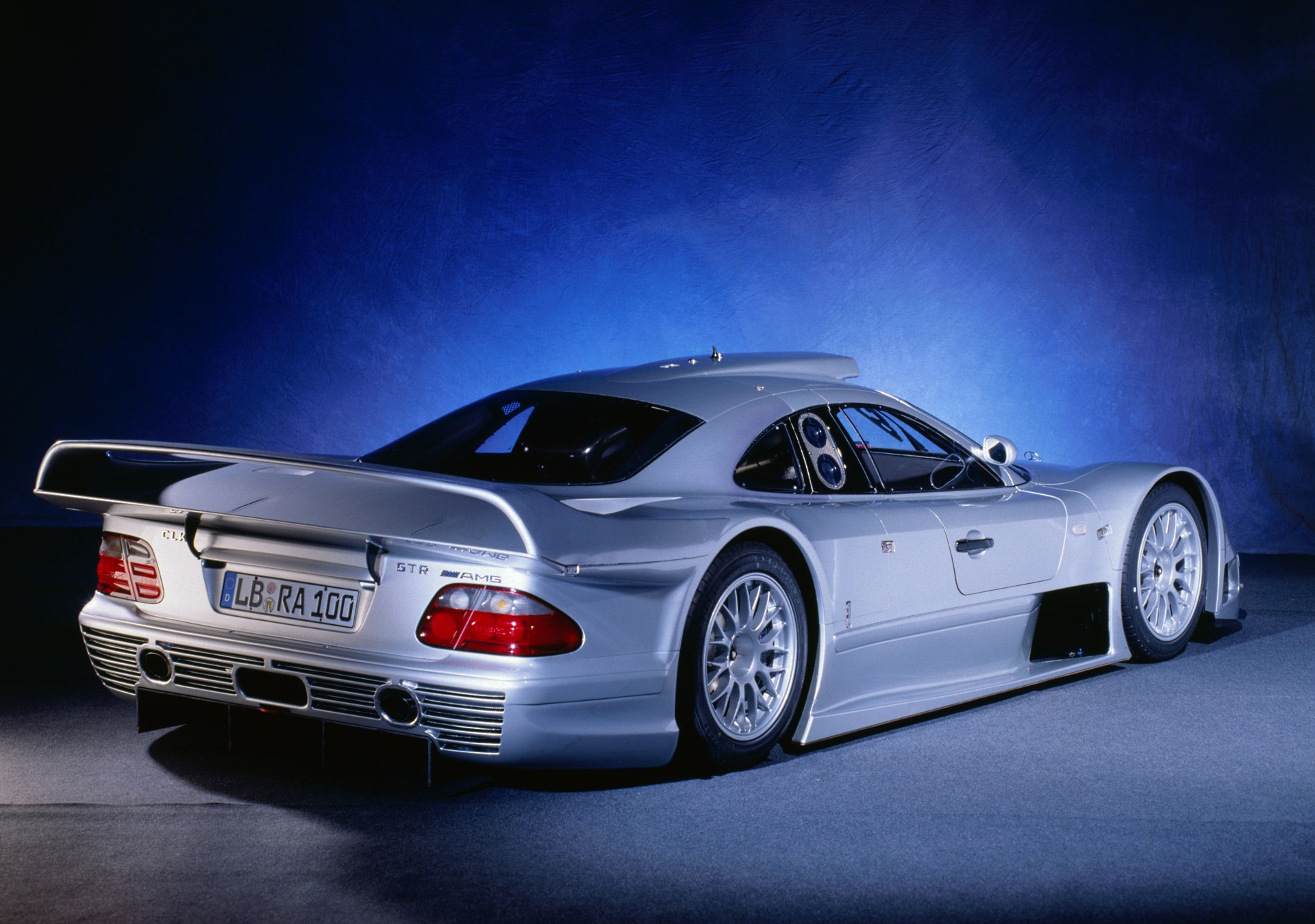 Mercedes CLK GTR historia
