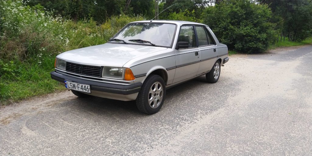 peugeot 305 