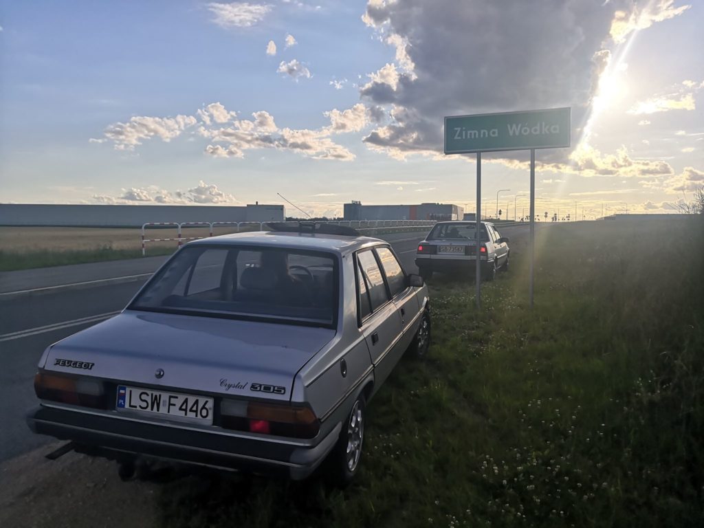 toyota corolla e8 