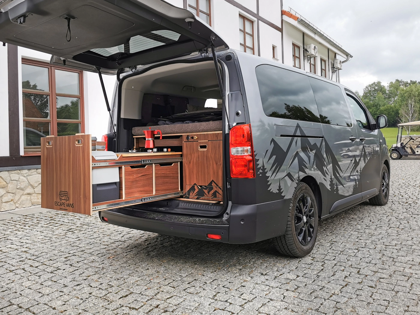 toyota proace verso camper